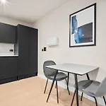 New Build 1 Bed Apt - Sheldon, Birmingham - Coventry Rd - Close To Birmingham Airport, Solihull, National Exhibit Centre, Jaguar And More